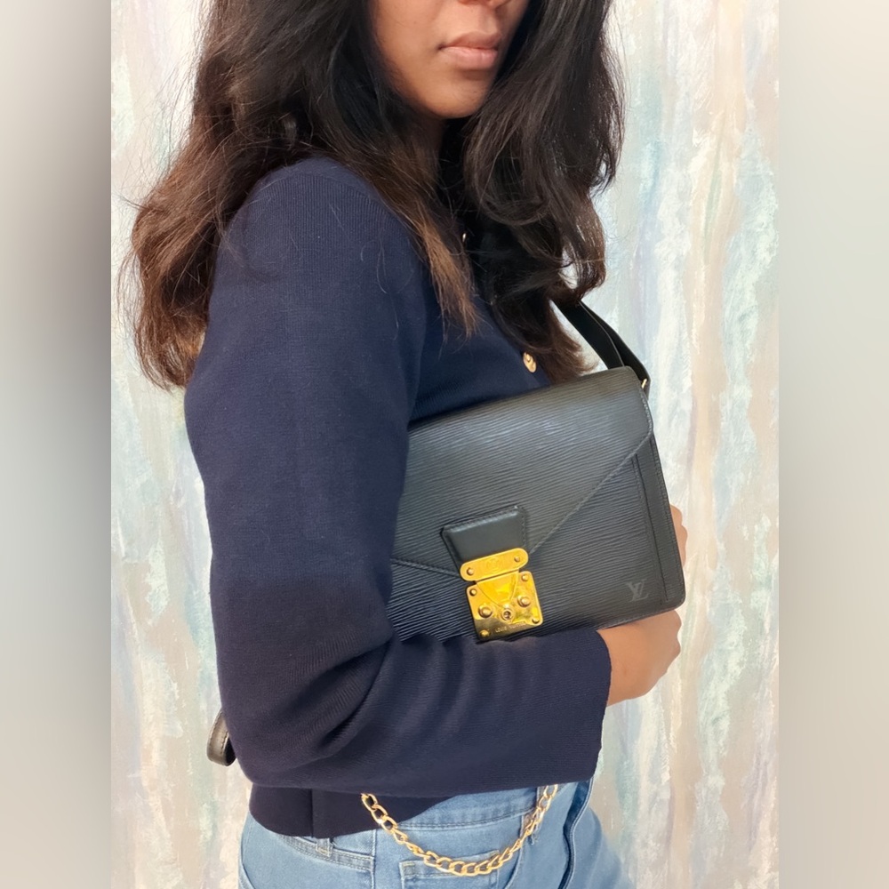 LV Epi Dragonne Sellier leather clutch as crossbody - Picture 4 of 16